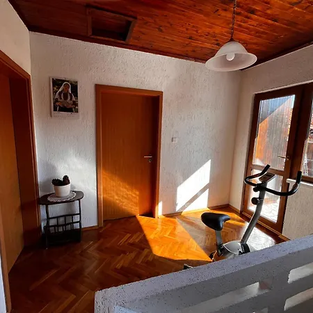 Lilly 게스트하우스 *